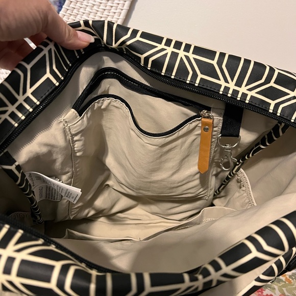 Diaper Bag petunia tickle bottom